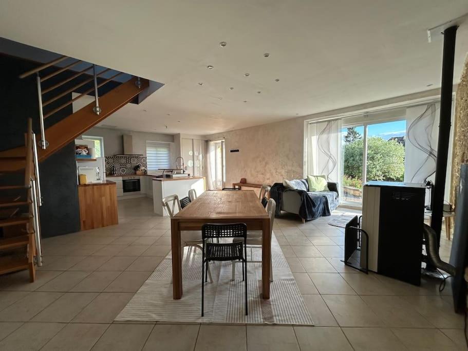 Un Havre De Paix Au Perigord Villa Anlhiac Luaran gambar