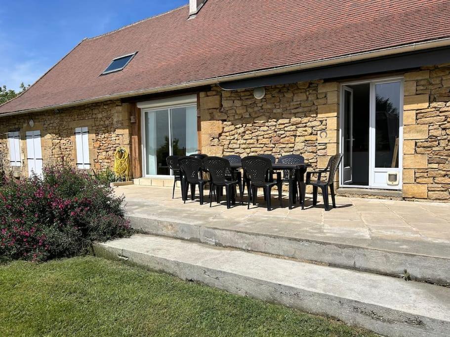 Un Havre De Paix Au Perigord Villa Anlhiac Luaran gambar